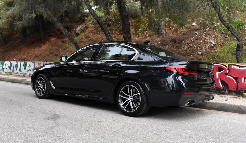 Bmw 530 2021 e-M PACKET-OΡΟΦΗ-CARBON SCHWARTZ-PLUG IN HYBRID full