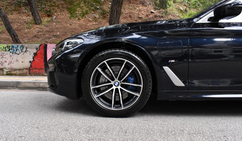 Bmw 530 2021 e-M PACKET-OΡΟΦΗ-CARBON SCHWARTZ-PLUG IN HYBRID full