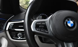 Bmw 530 2021 e-M PACKET-OΡΟΦΗ-CARBON SCHWARTZ-PLUG IN HYBRID full