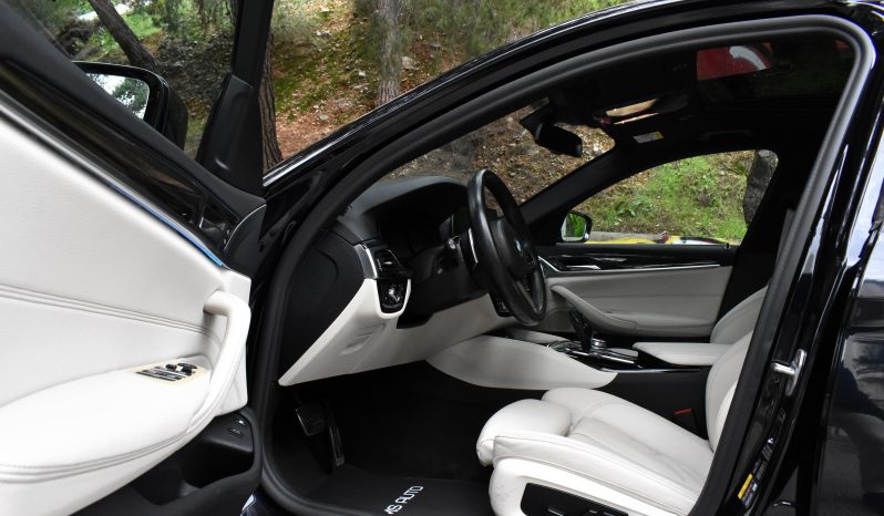 Bmw 530 2021 e-M PACKET-OΡΟΦΗ-CARBON SCHWARTZ-PLUG IN HYBRID full