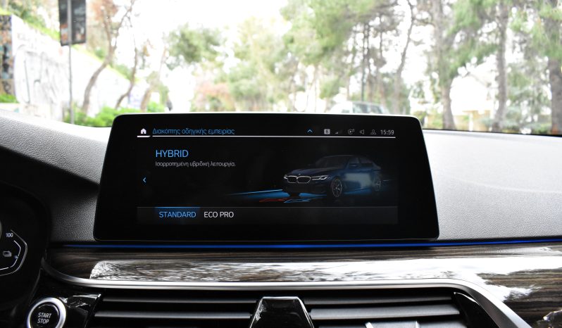 Bmw 530 2021 e-M PACKET-OΡΟΦΗ-CARBON SCHWARTZ-PLUG IN HYBRID full