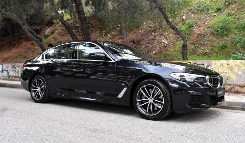 Bmw 530 2021 e-M PACKET-OΡΟΦΗ-CARBON SCHWARTZ-PLUG IN HYBRID full