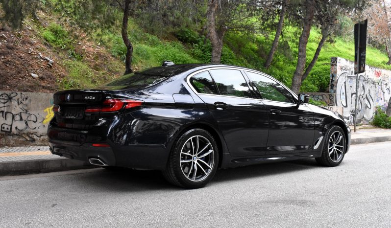 Bmw 530 2021 e-M PACKET-OΡΟΦΗ-CARBON SCHWARTZ-PLUG IN HYBRID full