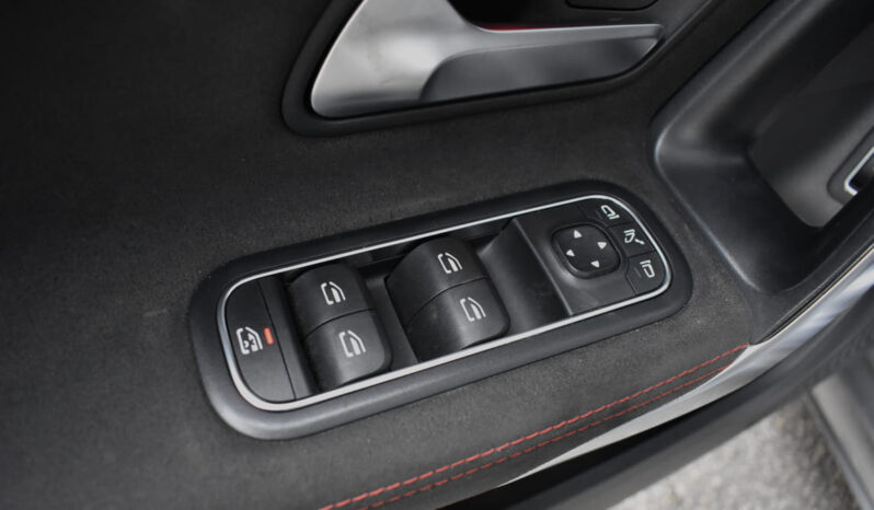 Mercedes-Benz CLA 35 AMG 2020 4 MATIC-DCT full