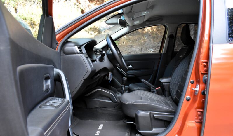 Dacia Duster 2023 1.5 DCI-JOURNEY-4X4 (AWD) full
