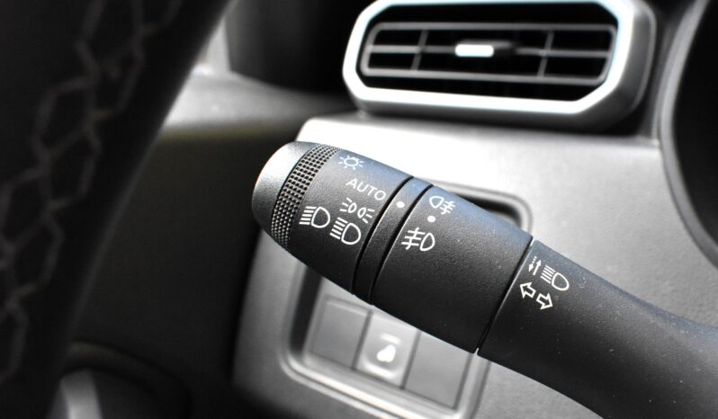 Dacia Duster 2023 1.5 DCI-JOURNEY-4X4 (AWD) full