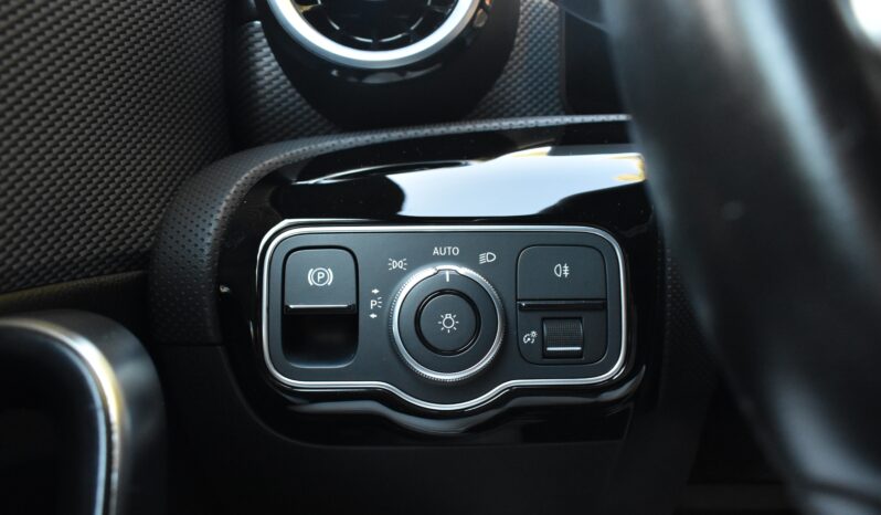 Mercedes-Benz A 250 2022 e-PLUG IN HYBRID-PROGRESSIVE-8 G DCT full