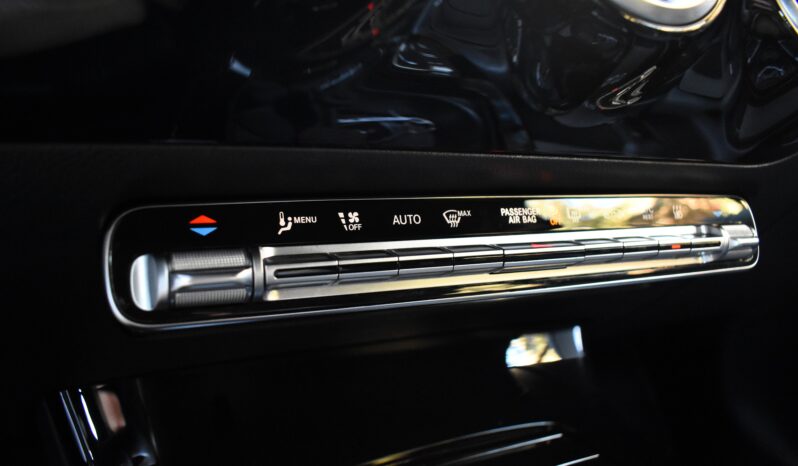Mercedes-Benz A 250 2022 e-PLUG IN HYBRID-PROGRESSIVE-8 G DCT full
