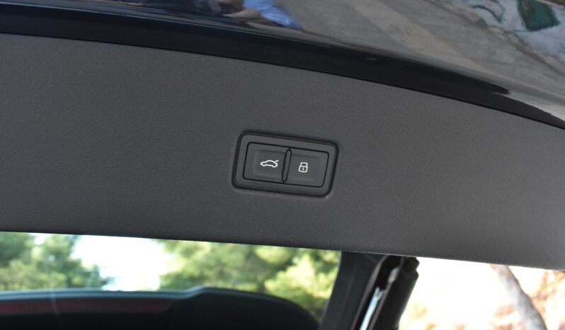 Audi Q5 2022 55 TFSI e-SPORTBACK-QUATTRO-SPORT SEATS full