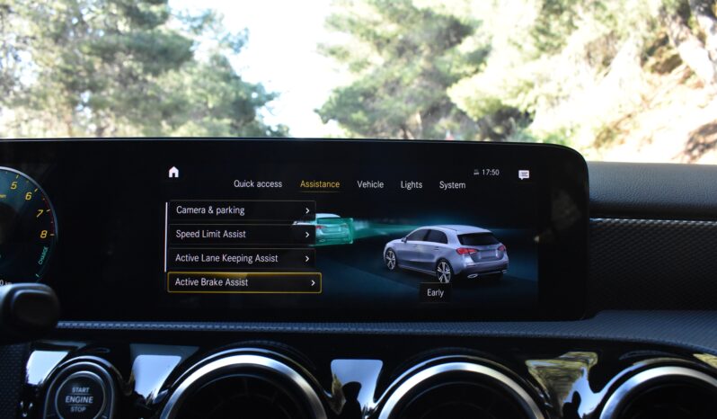 Mercedes-Benz A 250 2022 e-PLUG IN HYBRID-PROGRESSIVE-8 G DCT full
