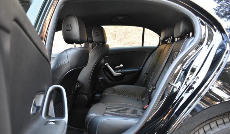 Mercedes-Benz A 250 2022 e-PLUG IN HYBRID-PROGRESSIVE-8 G DCT full