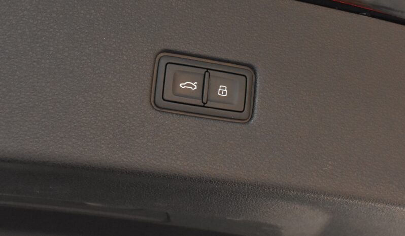 Audi Q8 2023 50 TDI-QUATTRO-S LINE-PANORAMA full